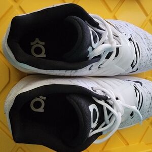 Nike KD 14 TB White/Black Size 16.5 Kevin Durant Basketball Shoe Big and Tall